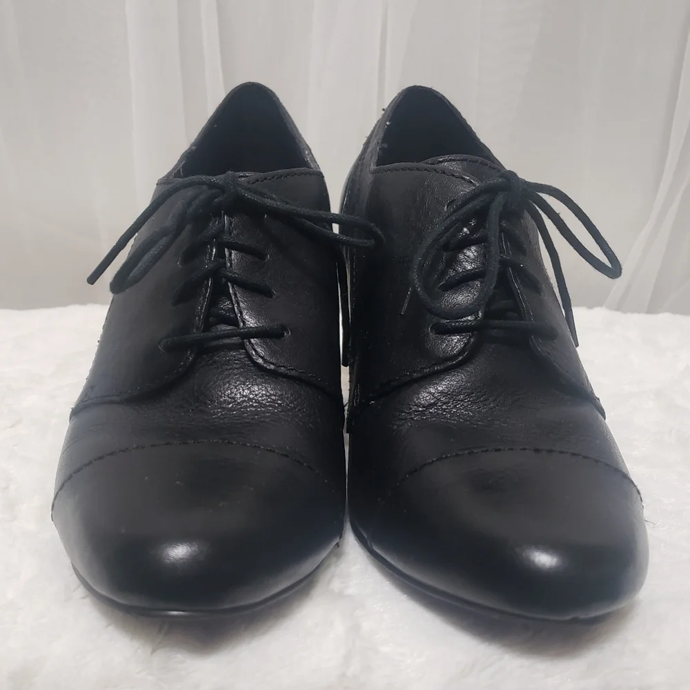 Fossil Black Leather Heeled Booties Sz 8 - Picture 6 of 16